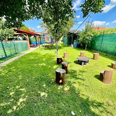 Apartman Sen Petrov Ngoại thất bức ảnh