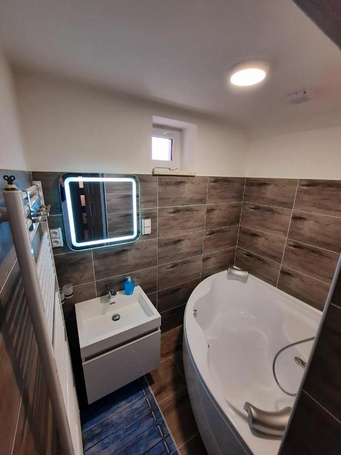 Apartman Sen Petrov Ngoại thất bức ảnh